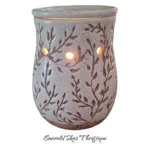 SCENTSY Stone Leaf Full Sized‎ Warmer retired and rare Textured Beige free ship